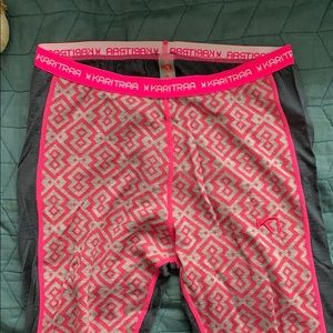 Karitraa base layer leggings